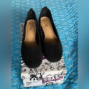 NWT in box, BRASH “Gabby” black suede ballet pumps,small block heel,size 7